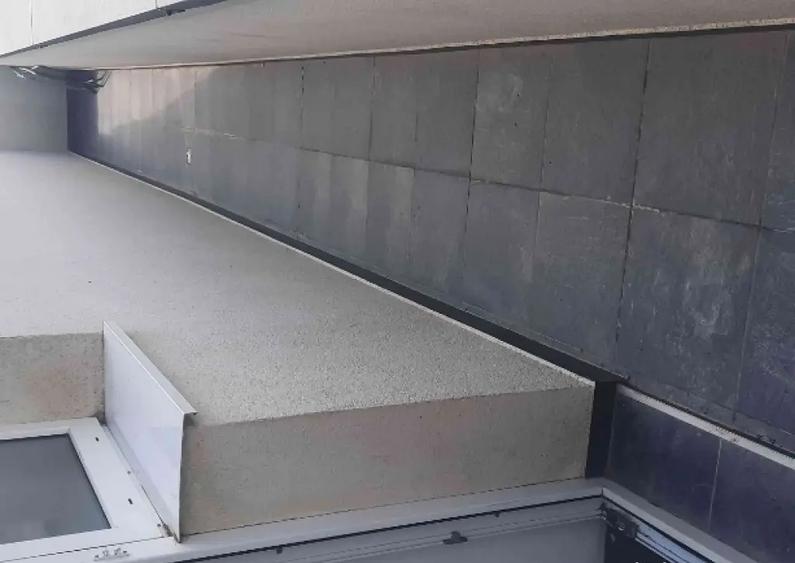 Particular titan auchan - 5