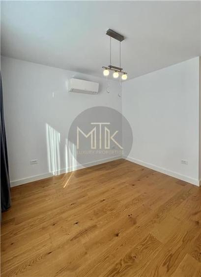 EXCLUSIV | SCOALA AMERICANA - Complex cu PISCINA | Pipera - Vila Duplex / 327 MP - 35