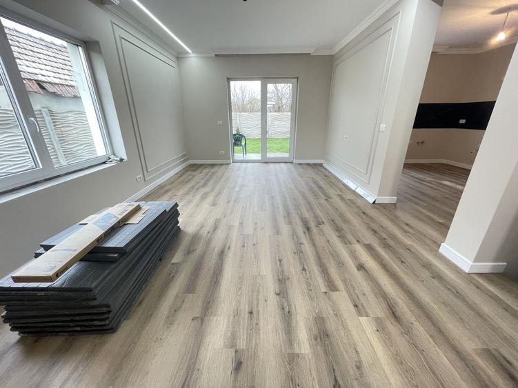 Proprietate premium,finisaje moderne,zona linistita-Ronat - 1