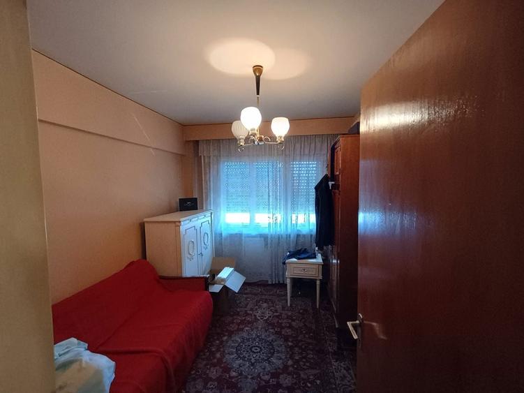 OCAZIE RARA! 4 camere, 98 mp, garaj+beci inclus, strada Culturii - 2