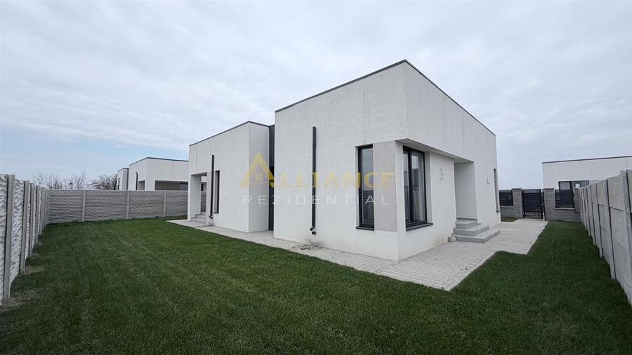 Casa Individuala - 4 camere - 2 bai - 406mp teren - 1