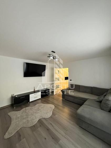 Apartament cu 2 camere,zona Bucovina , centrala proprie,loc de parcare - 1