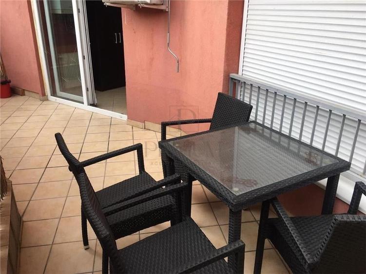 Apartament 1 camera-decomandat-centrala-Torontal - 6