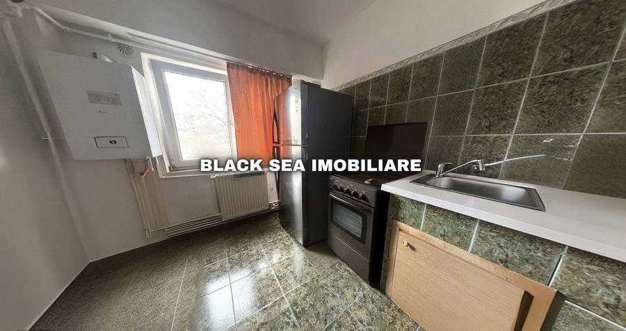 De vanzare apartament 3 camere in zona Casa de cultura. - Ocazie Unica - 4