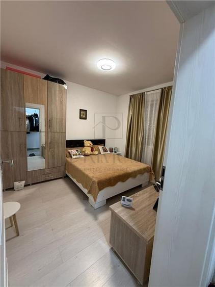 Duplex mobilat si utilat - zona usor accesibila - toate utilitatile. - 7