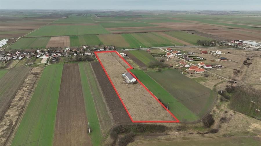 RECO teren intravilan+ hala si spatiu de locuit - 5