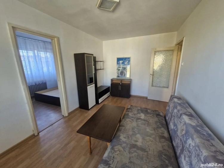 vand URGENT sau inchriez apartament 2 camere semidecomandat - 2
