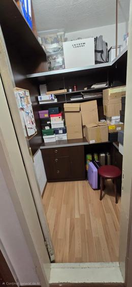 Targoviste, str. Boerescu Zaharia, parter, vanzare apartament 4 camere - 6