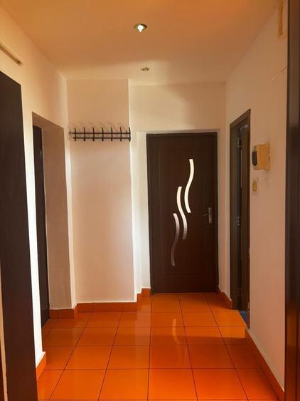 Vand apartament 2 camere in Faurei - 2
