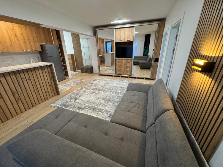 2 Camere Zina Km5- Veterani Complex South Side  Loc Parcare Totul Nou - 2