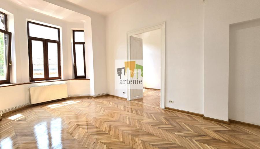 Piata Unirii- Corneliu Coposu Vila 320 mp / Birouri