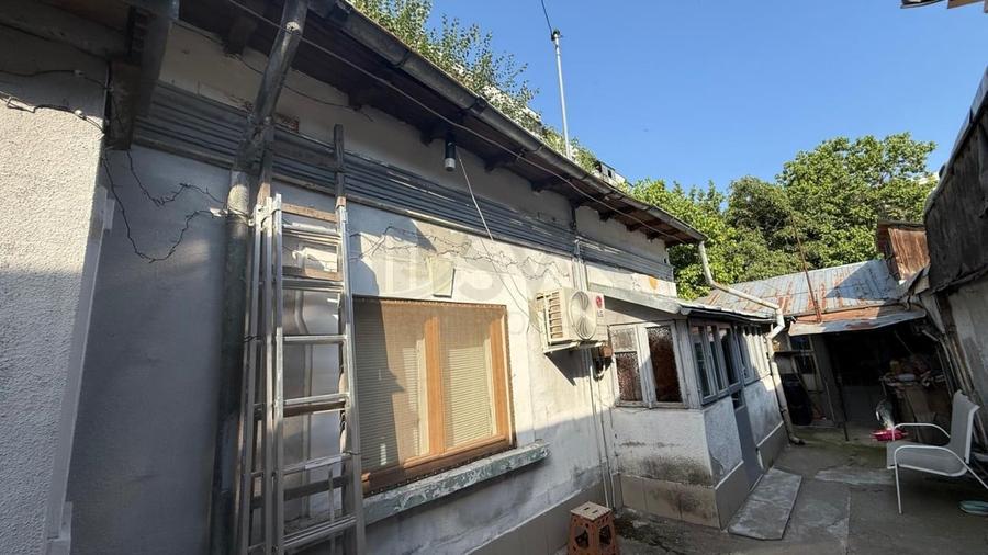 REV2004847 Casa Crangasi I Teren 250mp I De Renovat - 9