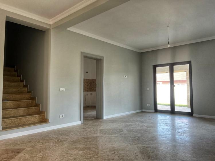 Duplex, 368mp teren, 149mp utili, 5 camere -  Sacalaz - 3