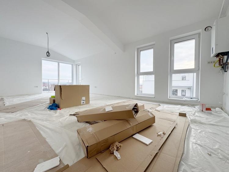 Penthouse 3 camere decomandat, 70mp utili, 30mp terasa, Giroc-Braytim - 1