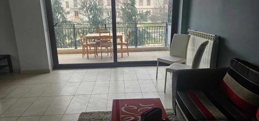 Terasa mare cu vedere catre Gradina Mitropoliei. Unirii 2 camere de vanzare - 3