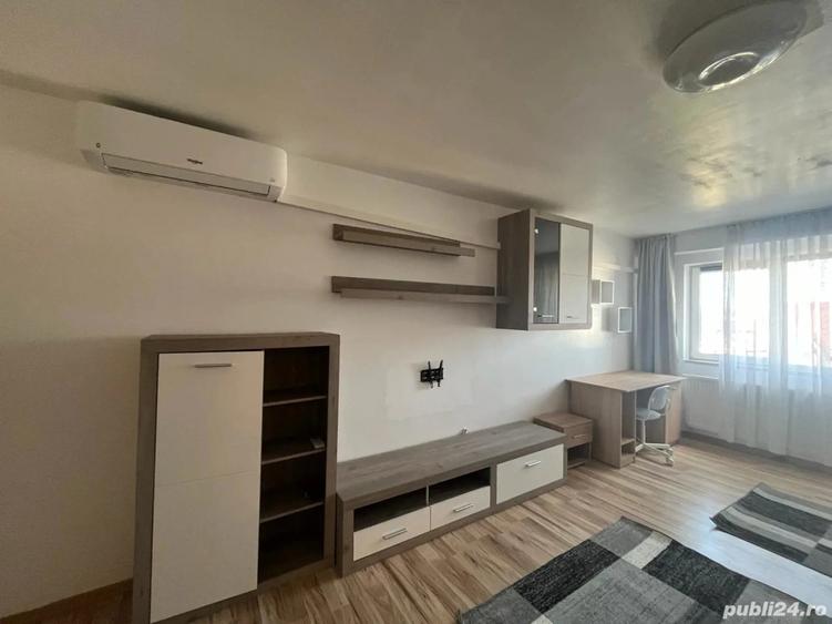 Proprietar Vand Apartament - 4