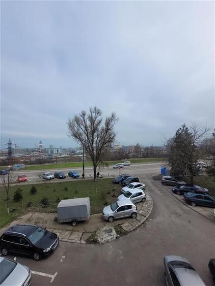 Garsoniera Semidecomandata Zona Far, Vedere spre Mare, Spre Port - 1