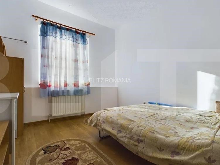 Apartament de vanzare, cu 4 camere, 80 mp, zona Parcul Bucovina