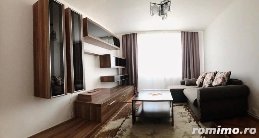 2 camere decomandat 1 Decembrie 1918 - 3