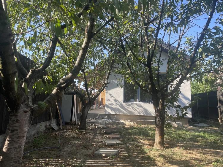 Casa ?i 400 teren in Slatina