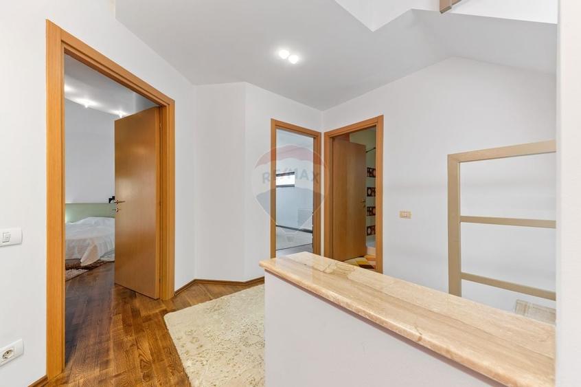 CASĂ / VILĂ PREMIUM DE VÂNZARE ÎN OTOPENI - 33