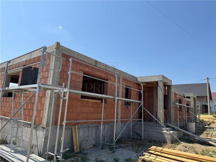 Sag- 3 camere- incalzire in pardoseala- teren generos - 6