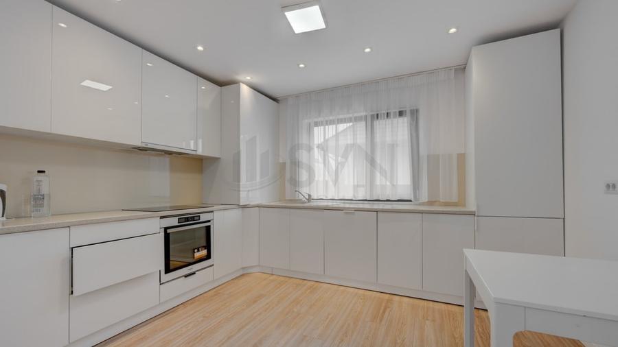 REV2005146 Vila individuala in Tunari l Curte - 9