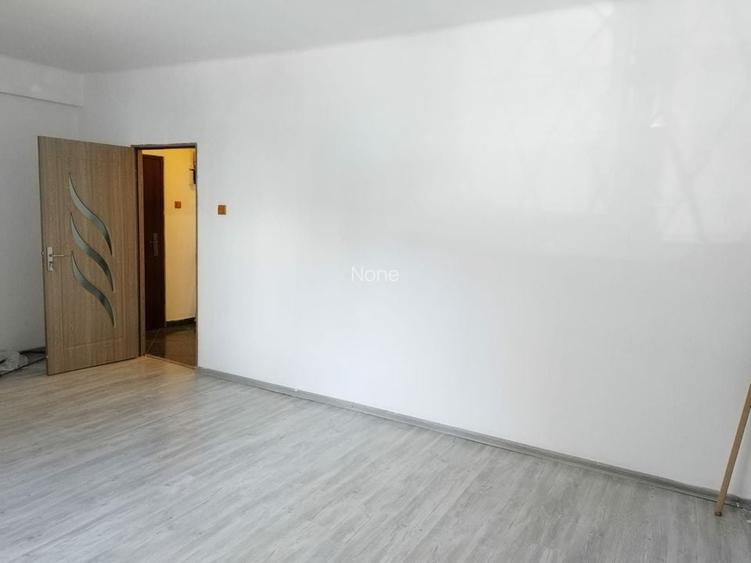 De Vanzare Garsoniera, Romana - Dorobanti Sector 1