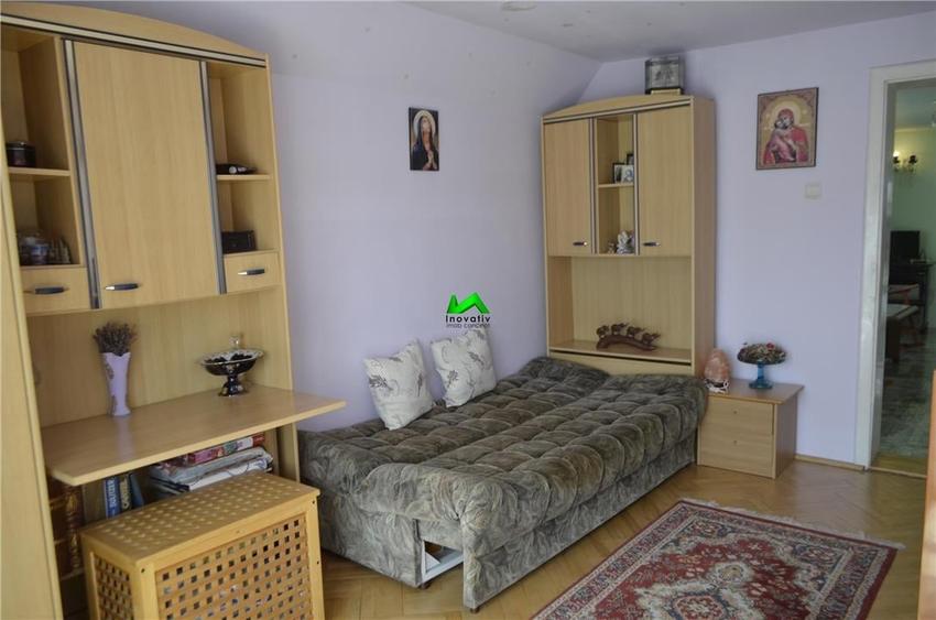 Casa de vanzare 6 camere teren 515mp Sibiu Turnisor - 2