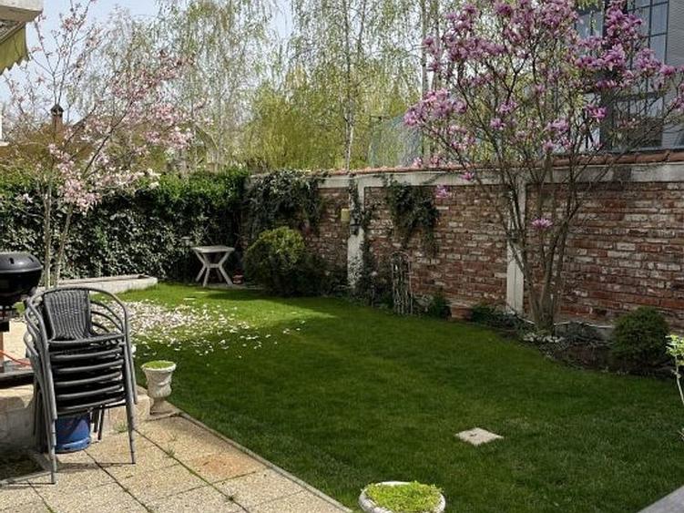 Vila in complex cu piscina, in apropiere de Iancu Nicolae - 17