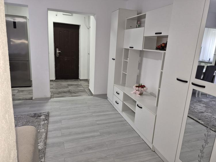 Chirie apartament cu 2 camere - 1
