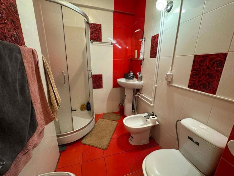 Se inchiriaza apartament cu doua camere, situat in zona centrala Unirii - 4