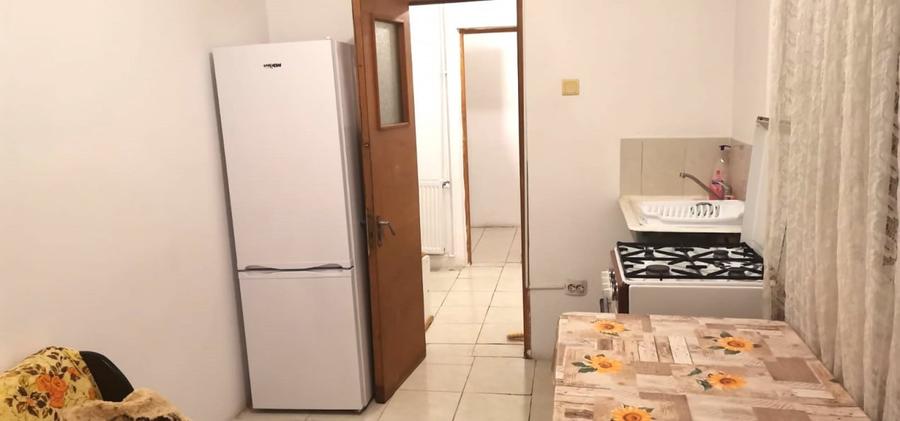 Inchiriez apartament cu 1 camera la curte, intrare separata Sos. Chitila Sect 1 - 3