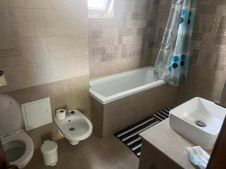 Apartament 3 camere Strada Alexandru Golescu - Etaj 1 - 79 mp - 10