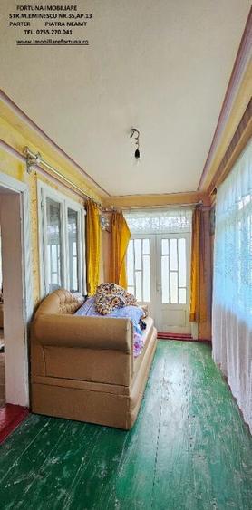 Proprietate com.Bodesti, casa + anexe + teren 7481 mp - 2