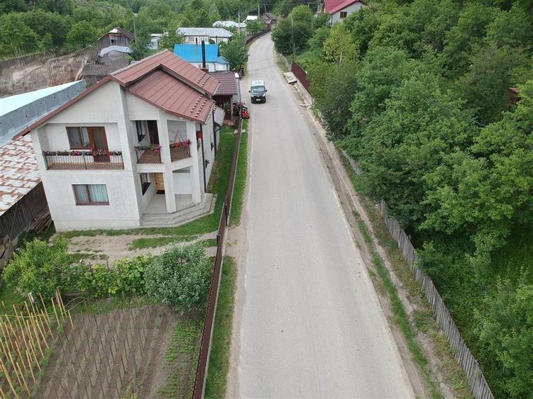 CASA DE VANZARE ZONA MONTANA - 5