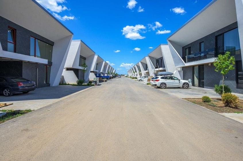 Vila de inchiriat/ vanzare - 6 camere- piscina - pompe de caldura - 4