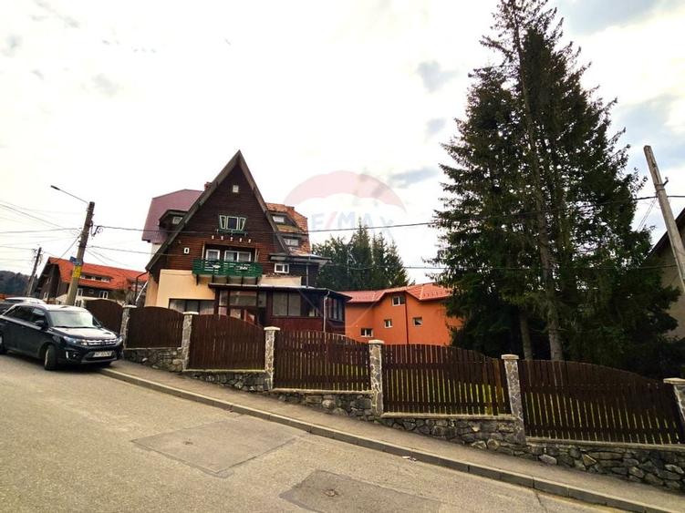 Vila unica in inima Bustenilor, vedere directa spre Caraiman - 17