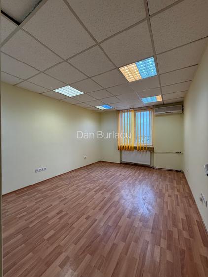 Apartament cu 4 camere in zona Victoriei-Iancu de Hunedoara Apartament cu 4 camere in zona Victoriei-Iancu de Hunedoara