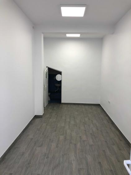 Spațiu comercial, de 22 mp, în Ștefan cel Mare