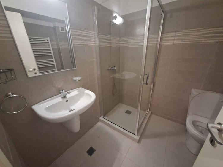 Apartament cu 2 camere semidecomandat în Exterior Vest