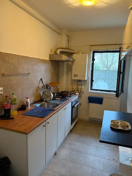 VANZARE AP 2 CAM PARTER IN VILA - 11