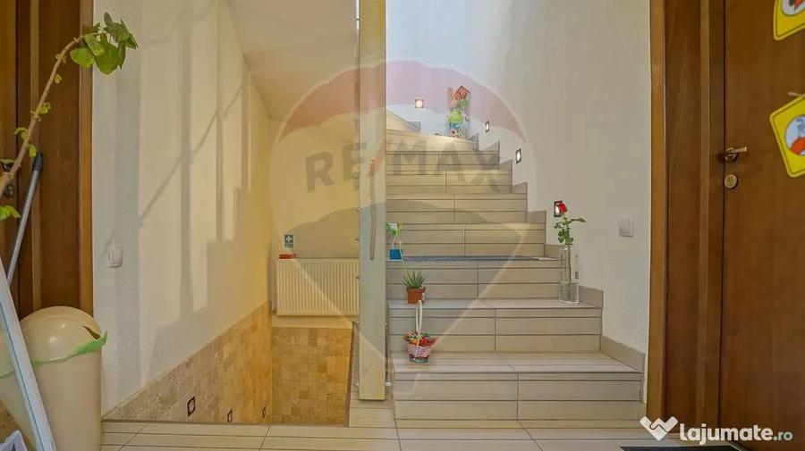 Casă cu 3 camere cu Teren 147 Mp în Centrul Istoric