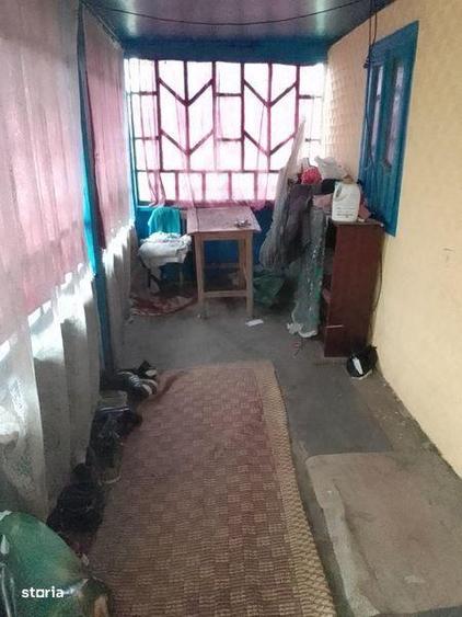 Casă cu 4 camere cu Teren 2400 Mp în Gârbovi