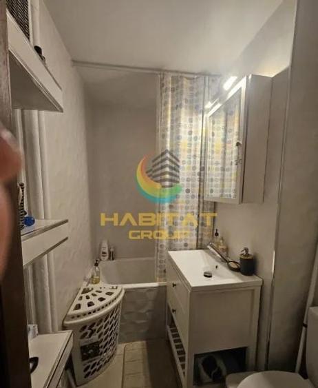 Apartament cu 2 camere decomandat, mobilat în Brâncoveanu