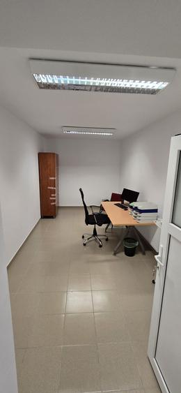 Spațiu comercial, de 100 mp, în Calea Urseni