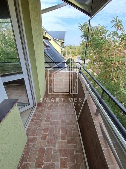 Apartament cu 3 camere decomandat în Micro 16