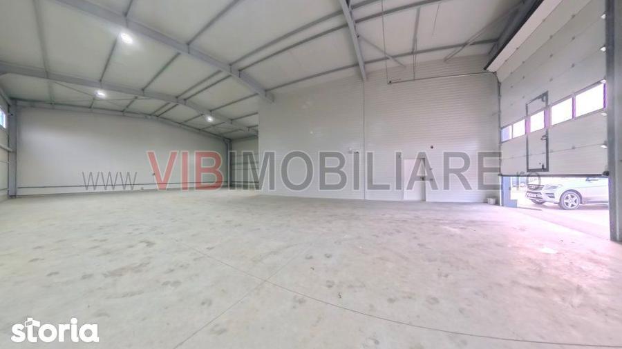 Spațiu comercial, de 432 mp, în Central