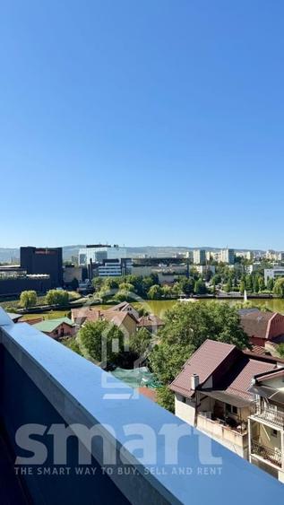 Apartament cu 3 camere semidecomandat, mobilat în Între Lacuri
