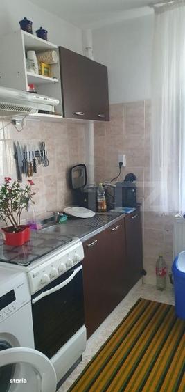 Apartament cu 2 camere semidecomandat, mobilat în Central